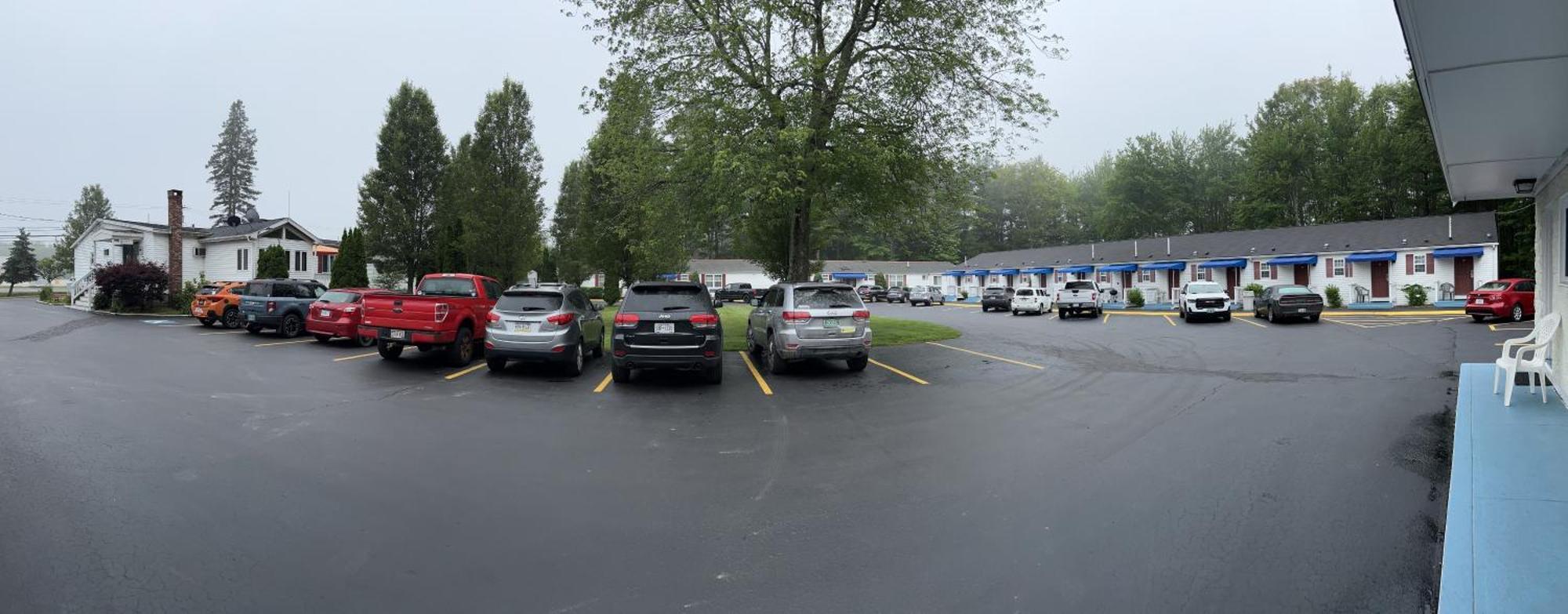 Rodeway Inn & Suites Brunswick Near Hwy 1 Exteriör bild