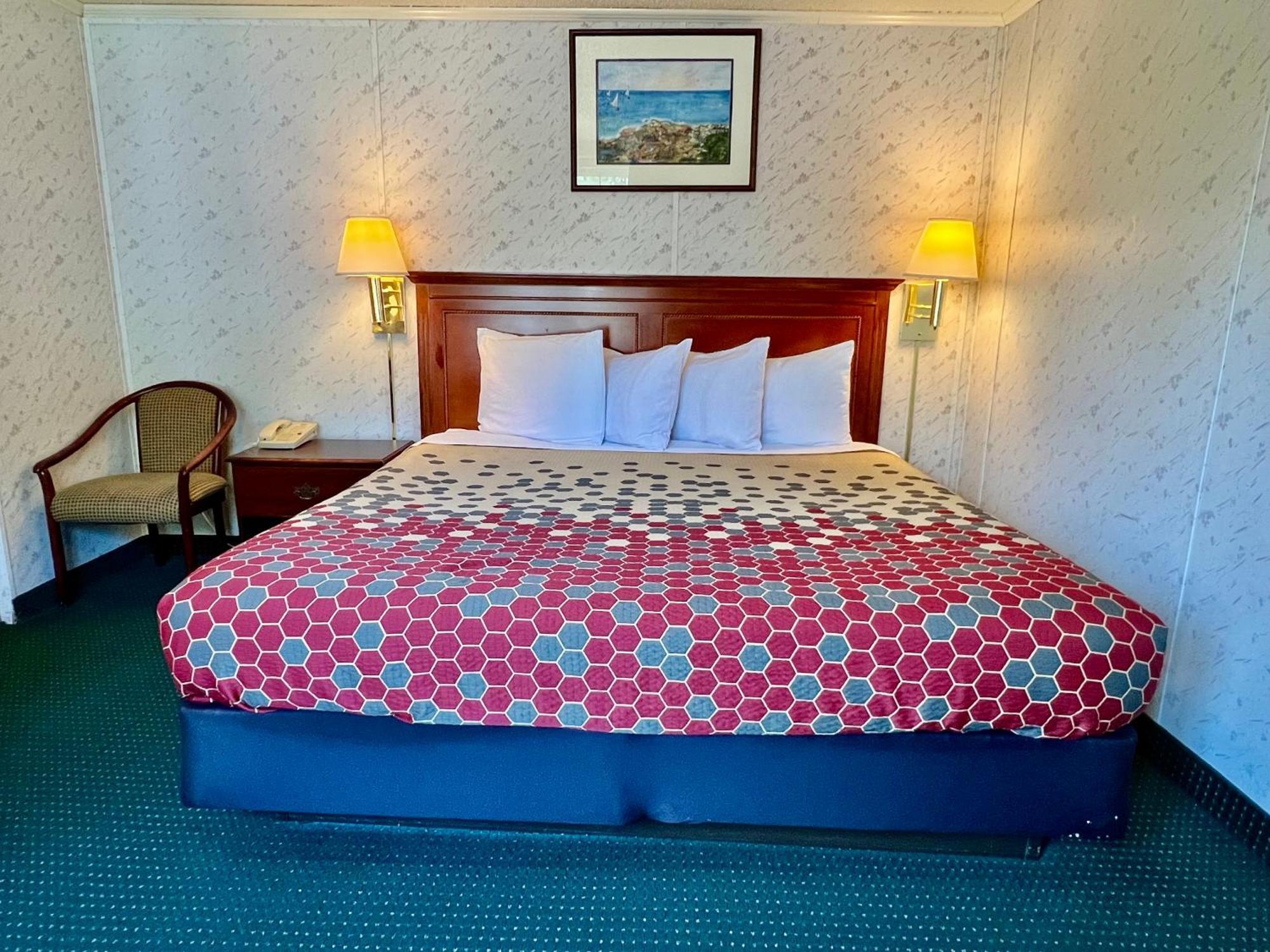 Rodeway Inn & Suites Brunswick Near Hwy 1 Exteriör bild